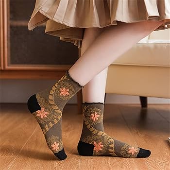 Amazon.co.jp: SHYPYG 3ペアの女性靴下エスニックファッションフラワー