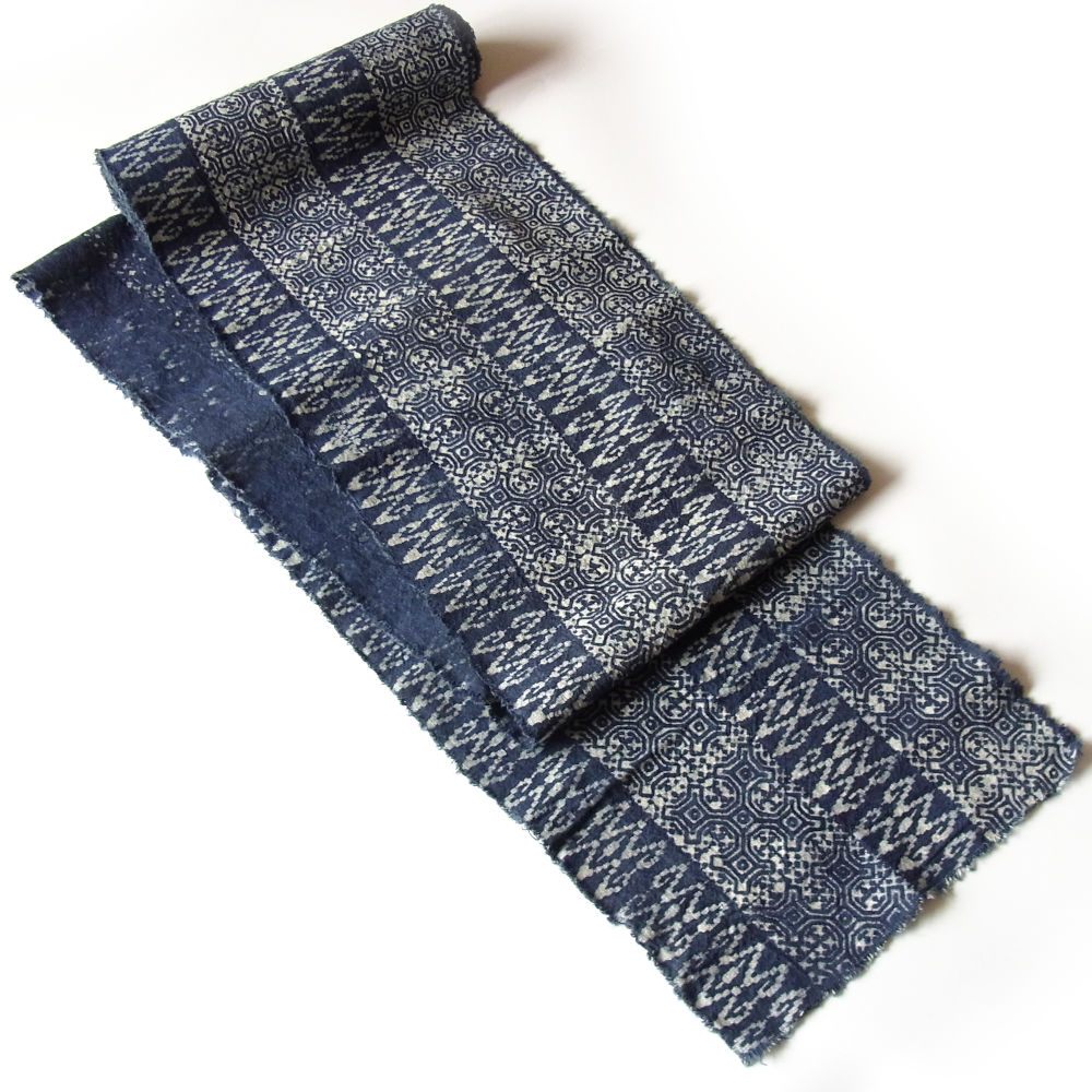 PANDAN TREE】モン族の織物|山岳民族モン族の民族衣装に使用される刺繍