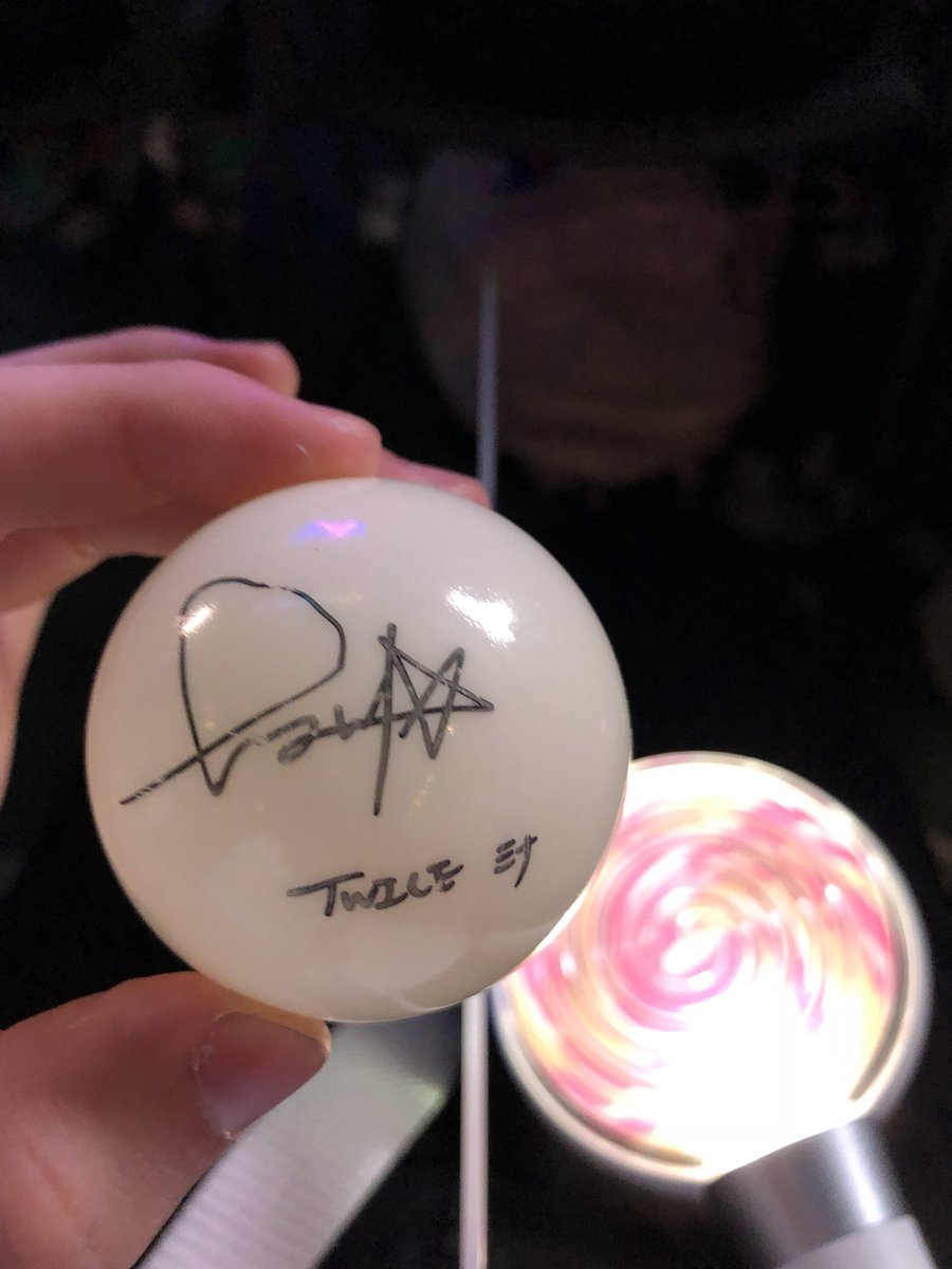 うぉーーーーーー！！！！ 推しのサインボールGET😍👍 ペンギンたん