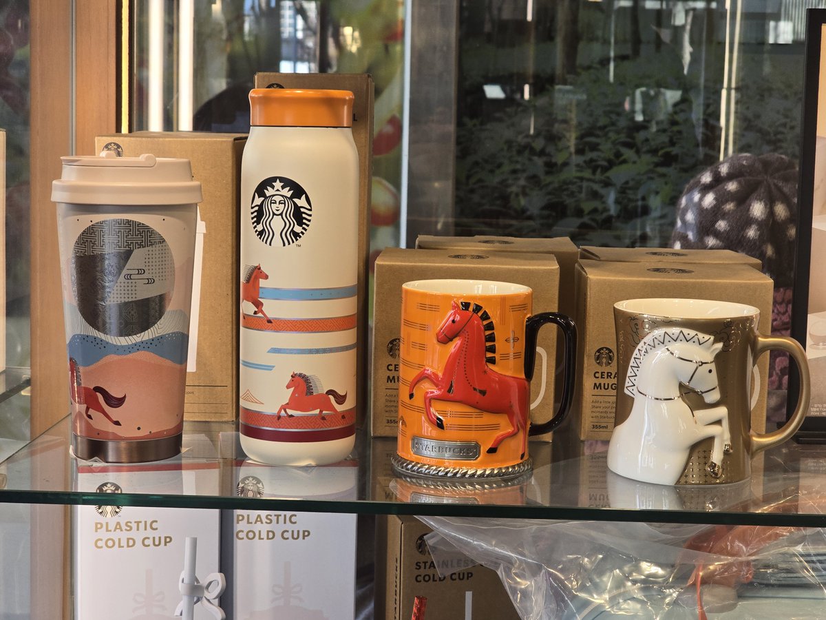 📢もうチェックした？？ #韓国スタバ のNEW YEAR MDコレクション2026