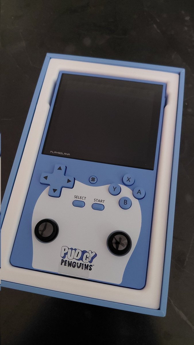 Gm Just got my PSG1 Pudgy Penguins Edition 🐧 Cute on the outside