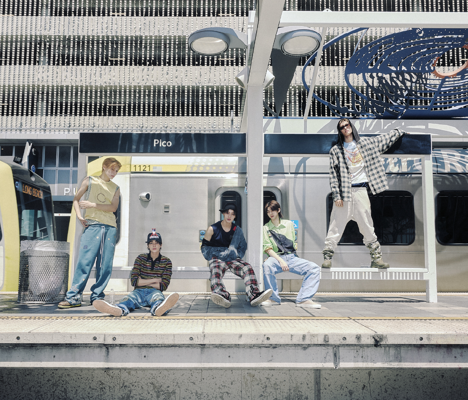 CORTIS HOLIDAY HOUSE シーグリ ポップア 特典 トレカ 全員 CORTIS HOLIDAY HOUSE シーグリ ポップア 特典 トレカ 全員 - メルカリ