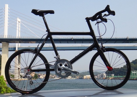 カーボンミニベロ SPARTAN Lサイズ ブルホーンバー・モデル