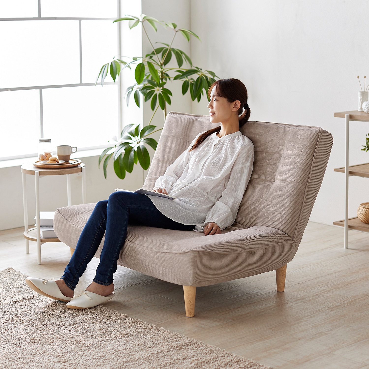 コーデュロイ生地のポケットコイル入りハイバックソファー [日本製