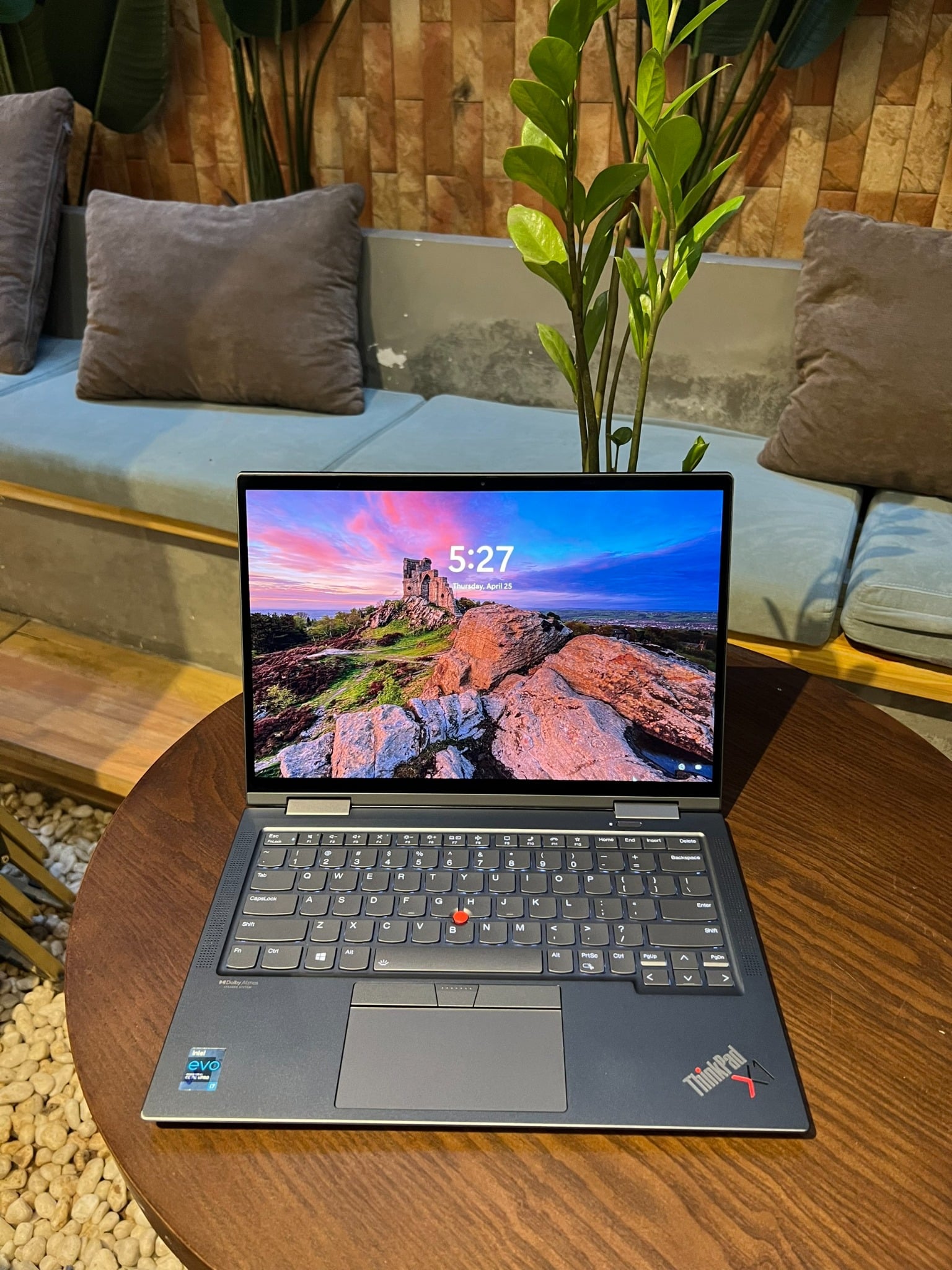 ThinkPad X1 Yoga Gen 6 2 in 1, Thinkpad X1 Yoga Gen 6 cũ, laptop cảm