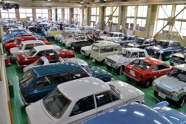 昭和のクルマがぎっしり！ 異空間が新潟にあった…KYOWAクラシックカー