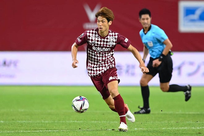 PHOTO】ホームデビュー戦で、随所に違いを作った大迫勇也を特集