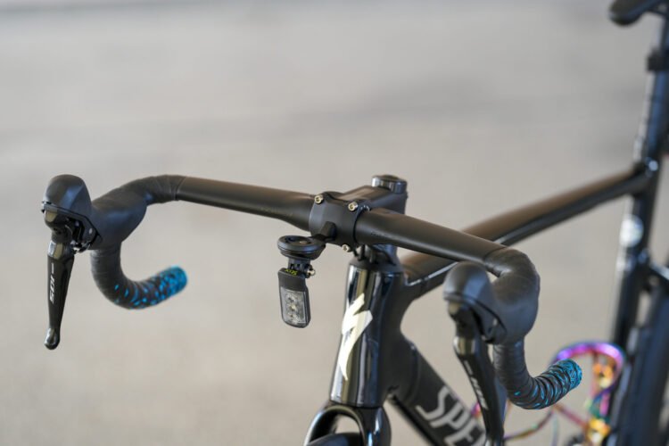 ALLEZ SPRINT COMP×ROVAL RAPIDE ROAD BAR！ハンドル交換を承りました