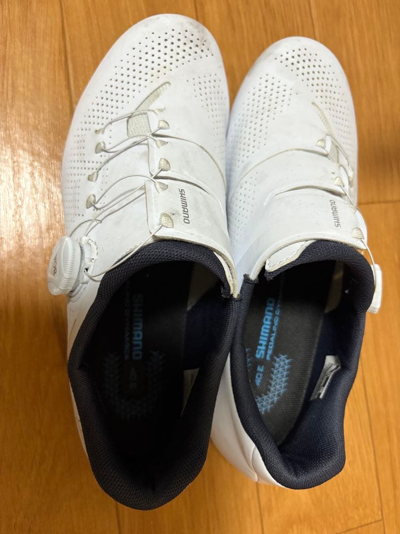 Shimano RC3ホワイト 自転車シューズ シマノ RC3 新型クロージャーシステムが特徴的なエントリーロード