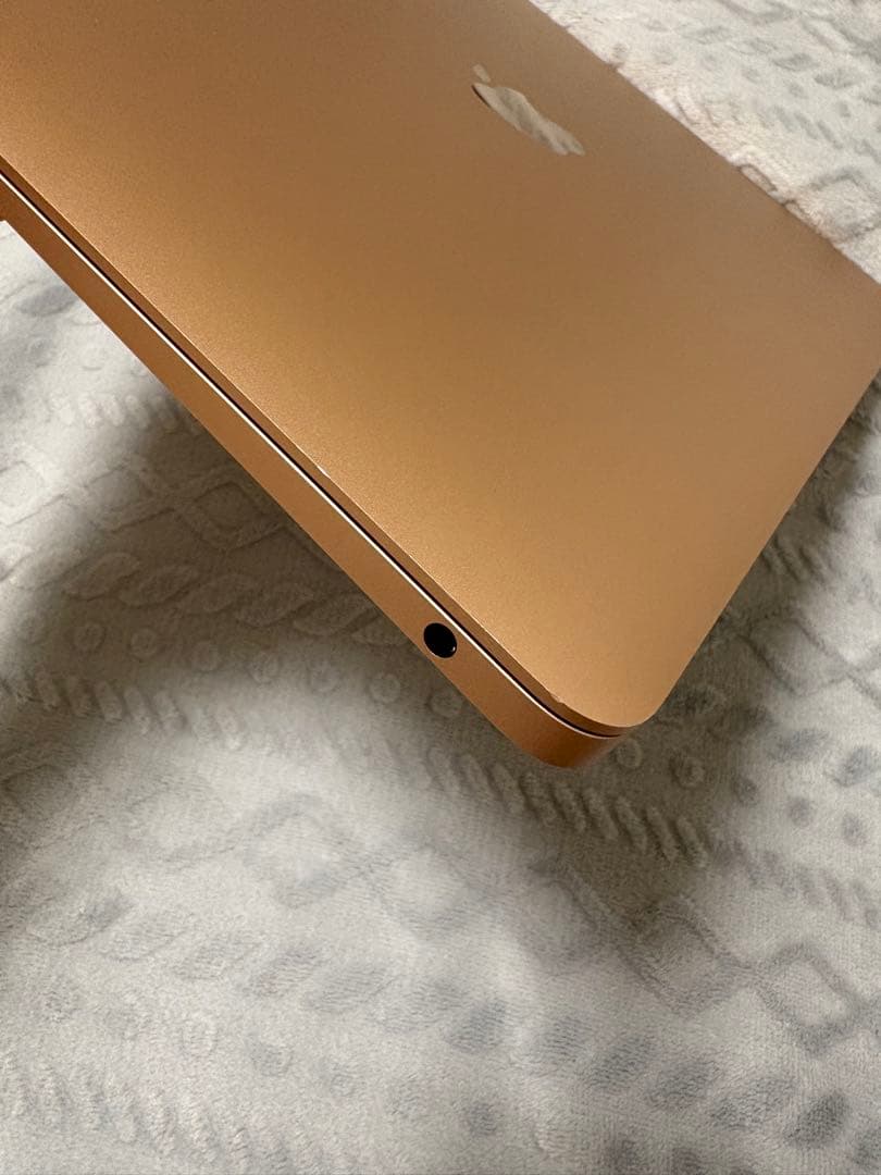 MacBook Air M1 8GB 256GB 13インチ ゴールド - メルカリ