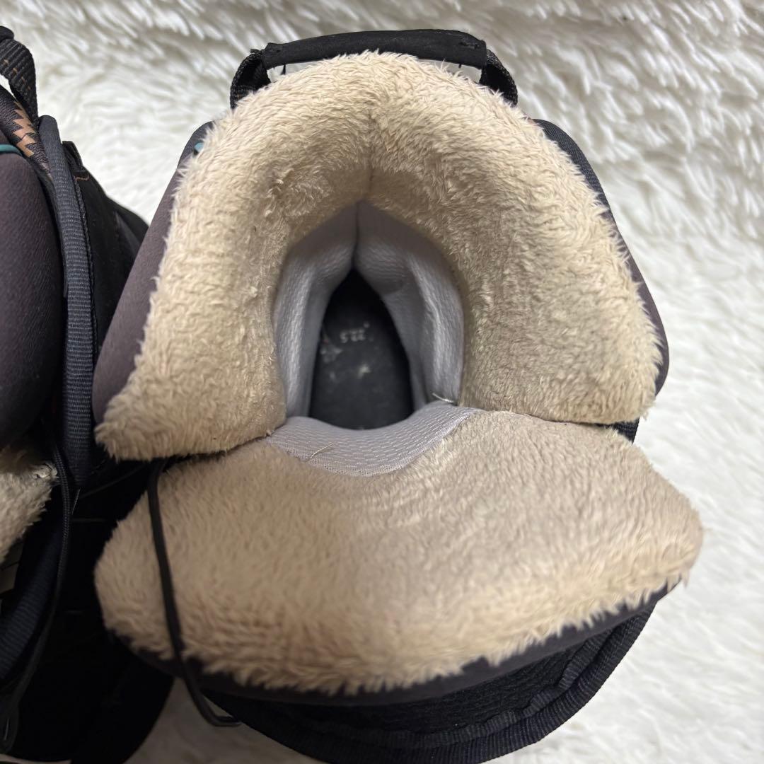 HEAD CLOVER 22.5cm レディーススノーボードブーツ　ダイヤル式