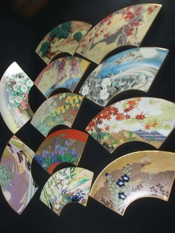 王朝物語の花 金彩扇皿コレクション 陶板 飾り皿 十二ヵ月の内