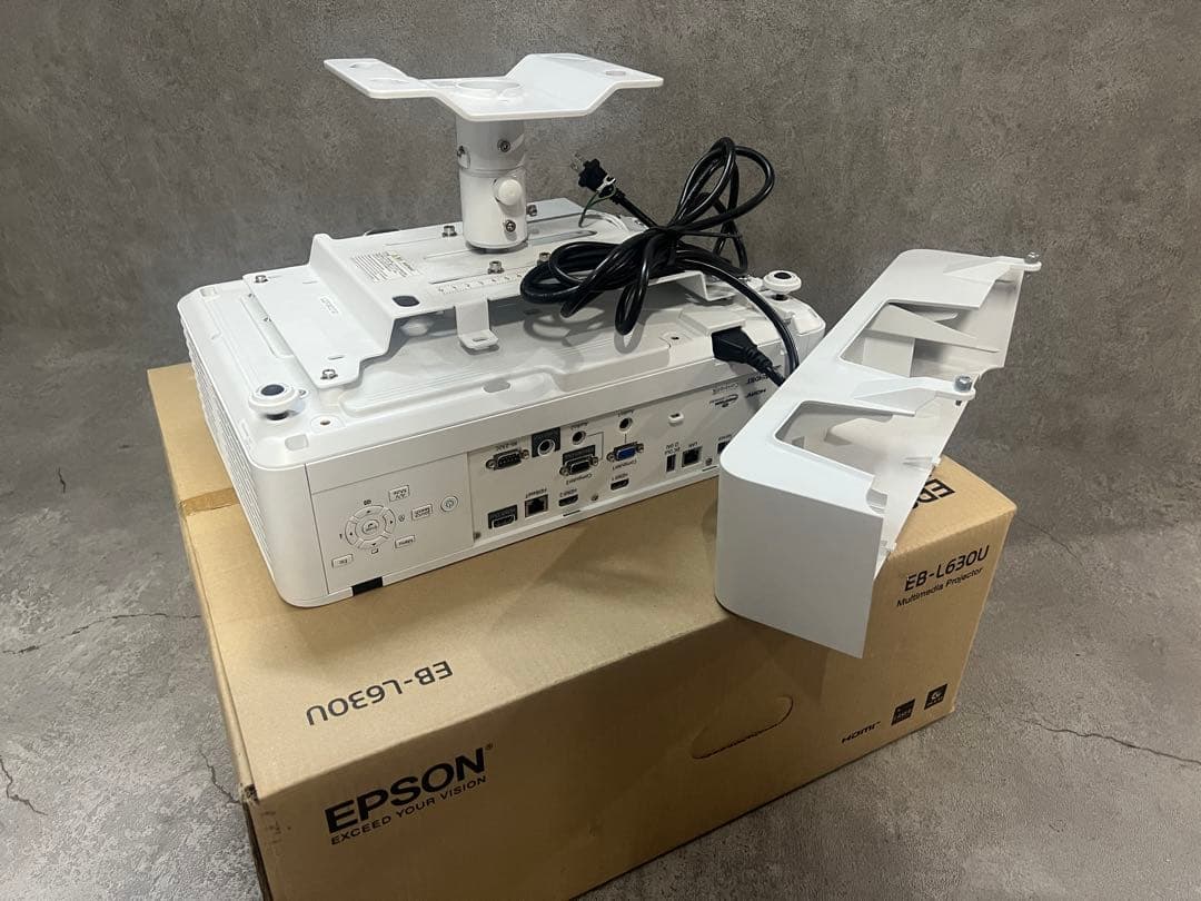 マッピング EPSON EB-L630U プロジェクター 天吊セット 1年使用 - メルカリ