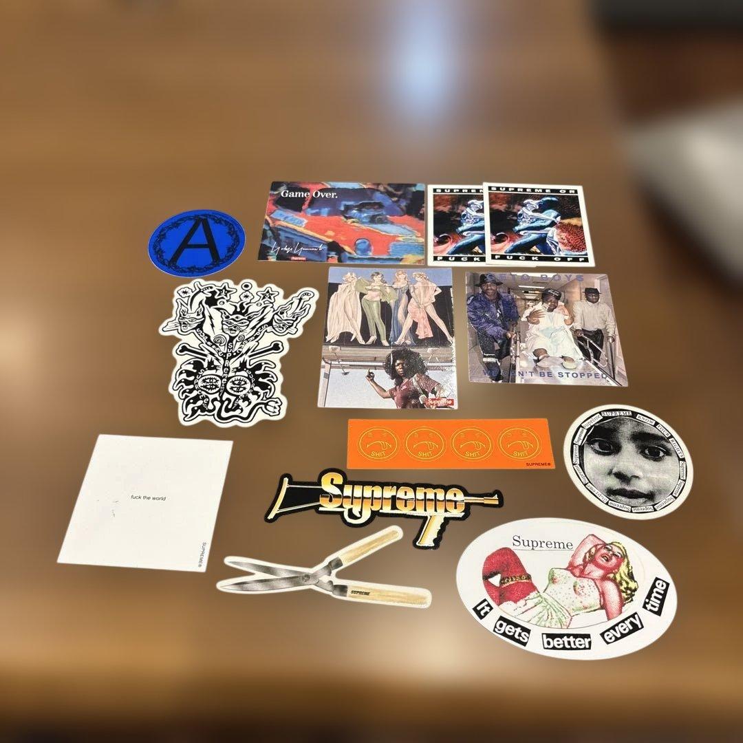 supreme ステッカー　バラ売り可能 Supreme ステッカー 99枚set - メルカリ