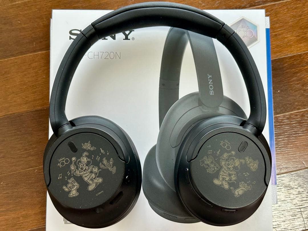 ソニー　ヘッドホン　ディズニー　100周年　WH-CH720N ケース付き ソニー WH-CH720N D100 ワイヤレスノイズキャンセリングステレオヘッド