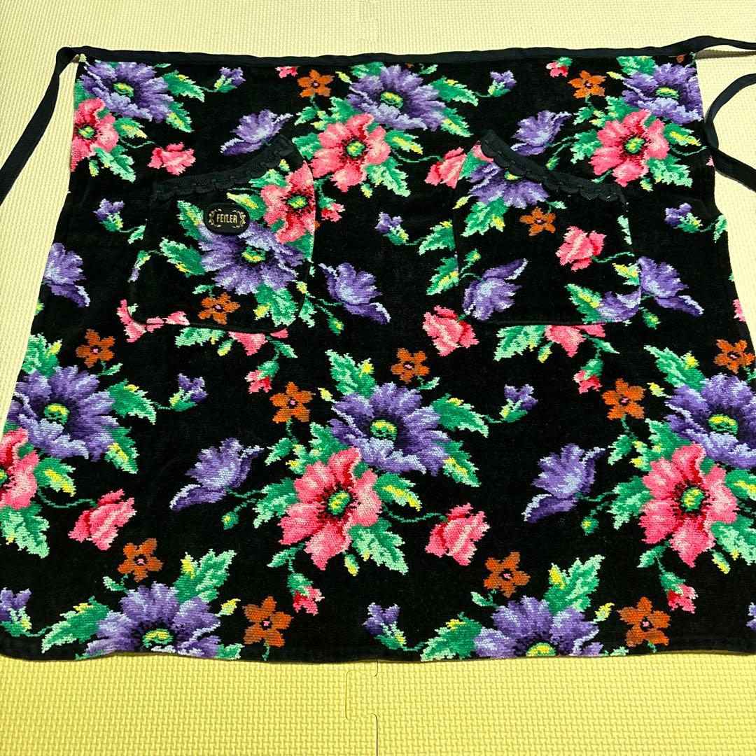 フェイラー ポピーズ柄カフェエプロン - メルカリ