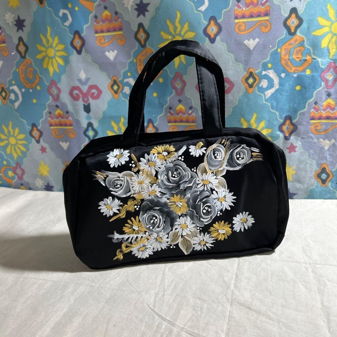 黒薔薇化粧ポーチ トールペイント 手書き ハンドメイド ブラックローズ