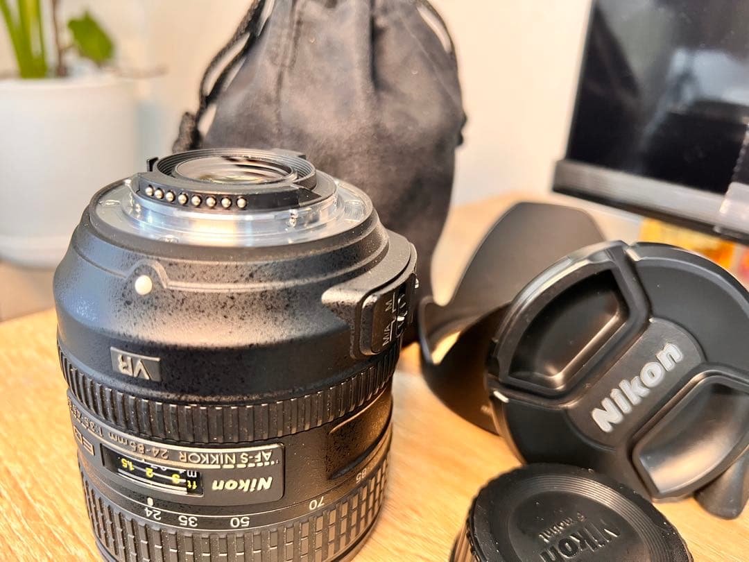 レンズ(ズーム) NIKON AF-S 24-85mm f/3.5-4.5 G ED VR