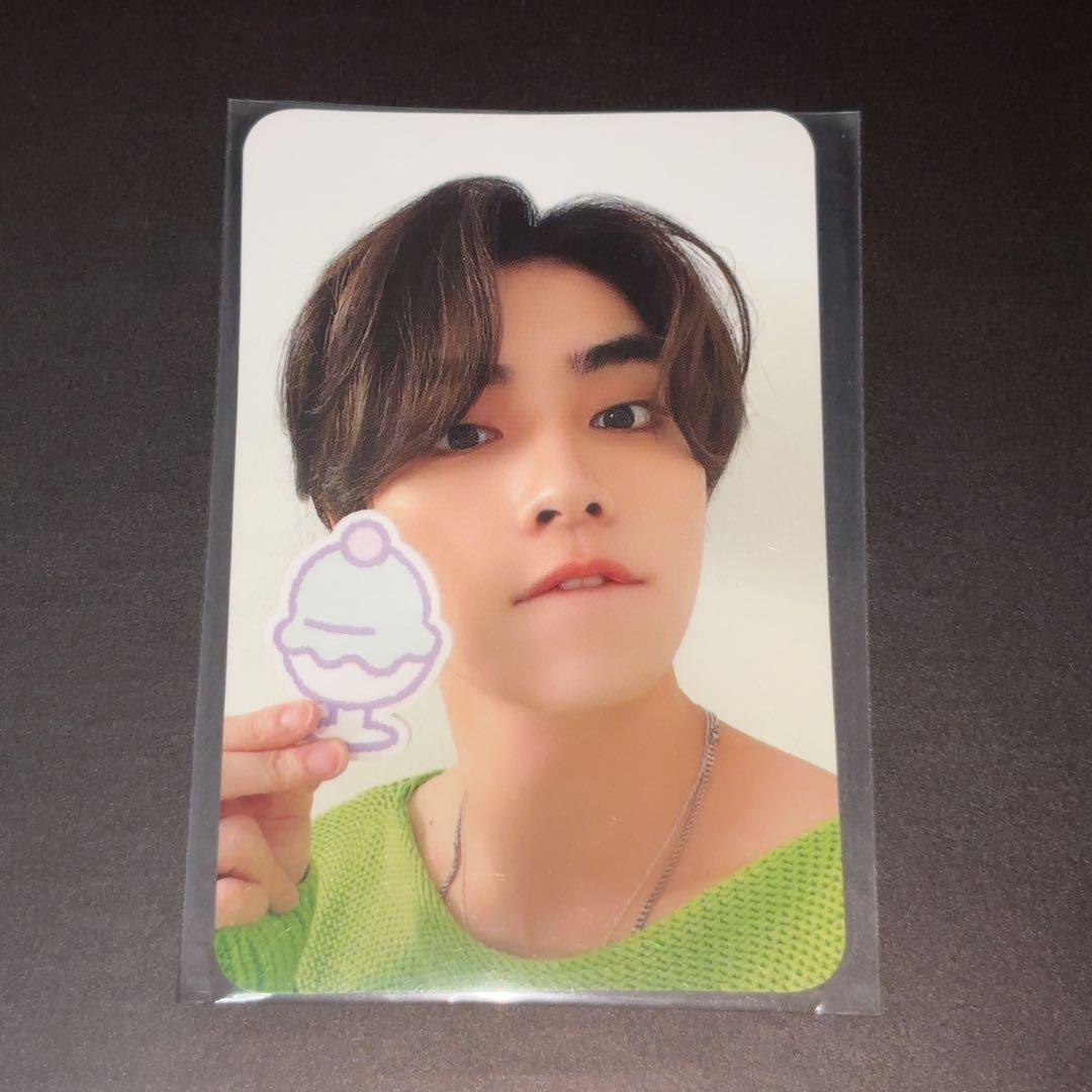 WayV 威神V シャオジュン サンリオコラボ トレカ アクリルスタンド