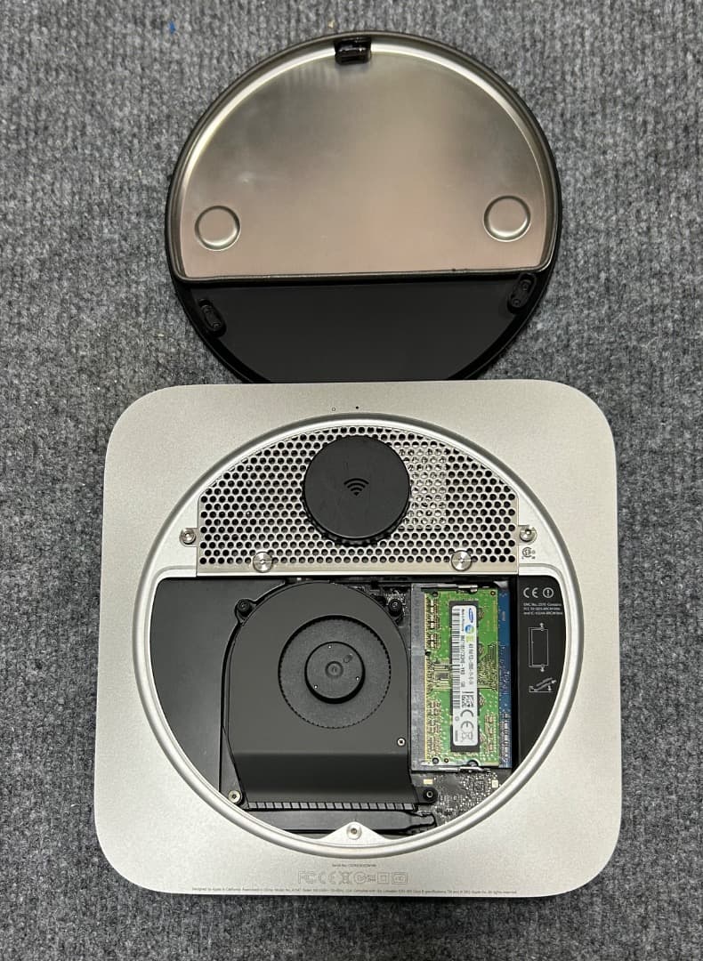 Mac mini Corei7 2.3GHz Dual SSD 付属品完備