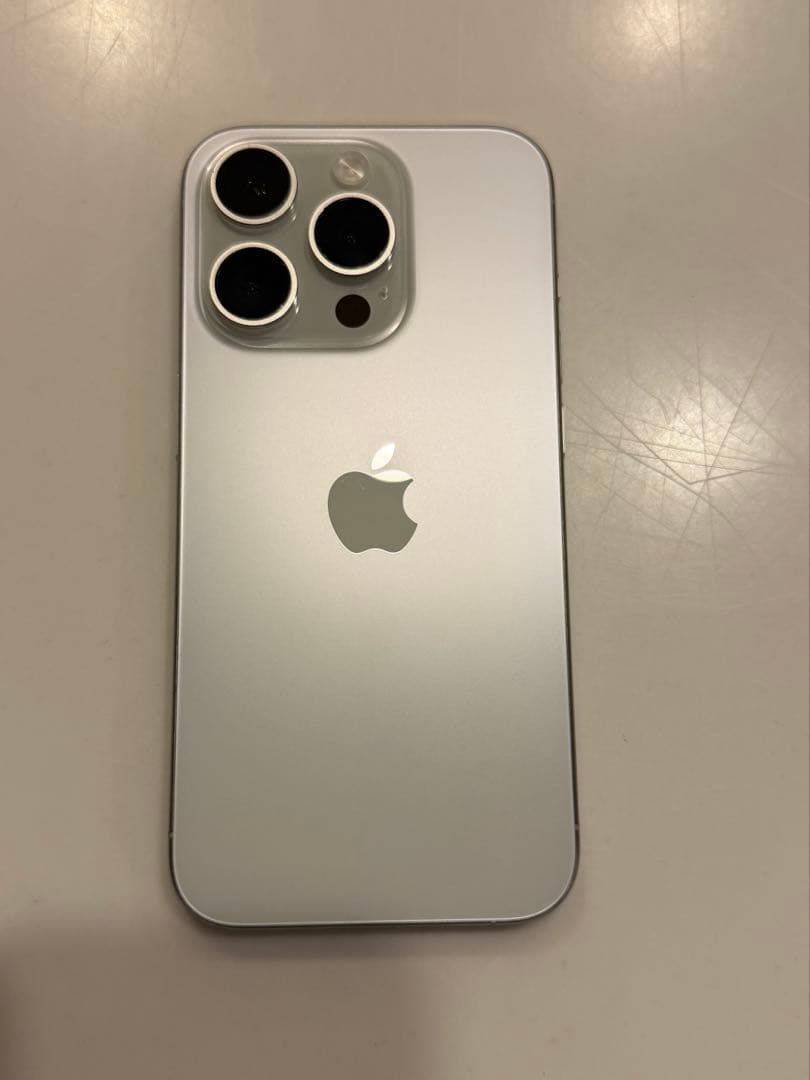 Apple iPhone 15pro 本体 128GB ホワイト Amazon | 【整備済み品】 Apple iPhone 15 Pro 128GB ホワイト