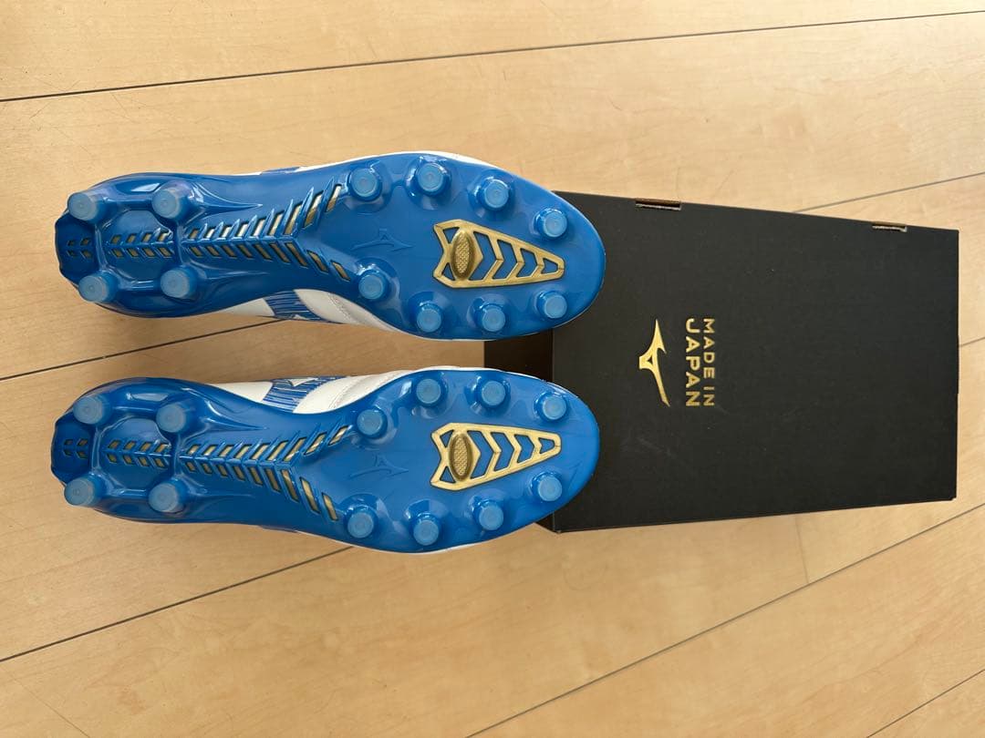 【新品】　サッカー　スパイク　モレリア4 26.0cm ホワイト　ブルー　ミズノ