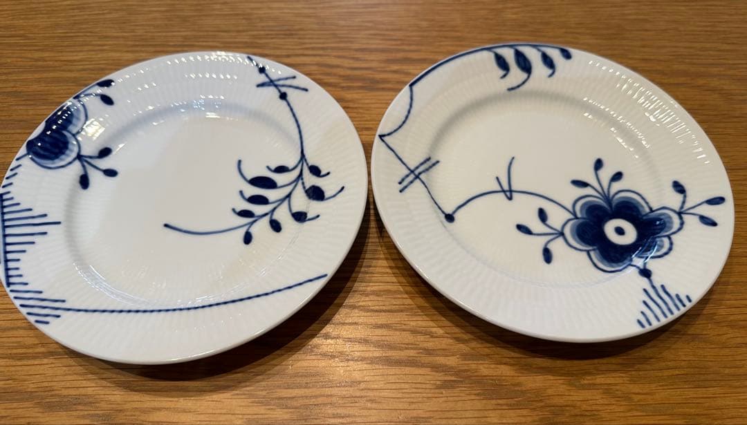 ロイヤルコペンハーゲン　ブルーフルーテッド メガ プレート ２枚セット ROYAL COPENHAGEN（ロイヤルコペンハーゲン） 2枚セット ブルー