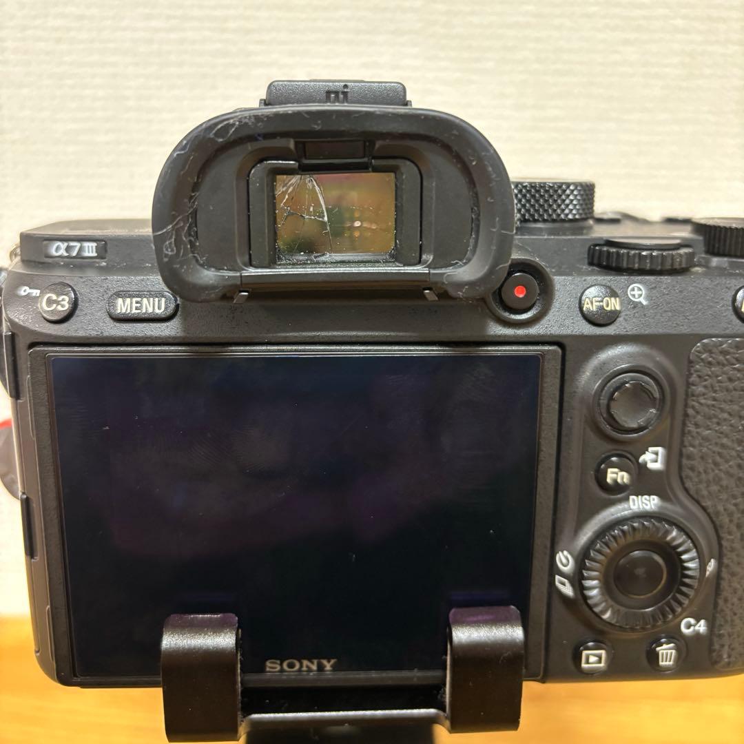 9/15限定値下】 α7iii 本体 23741回 レンズ16-70mm - メルカリ