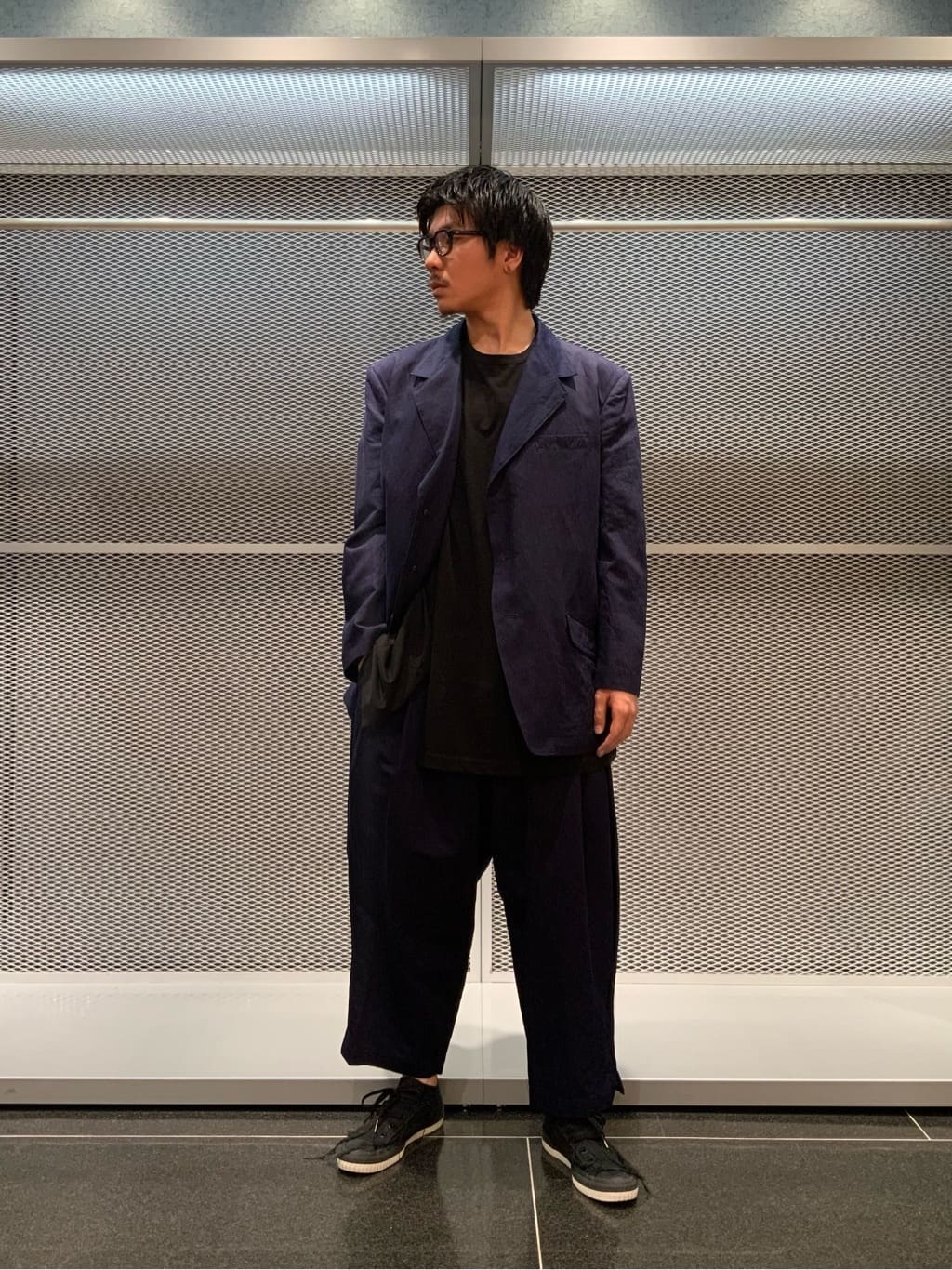 STAFF STYLING｜THE SHOP YOHJI YAMAMOTO